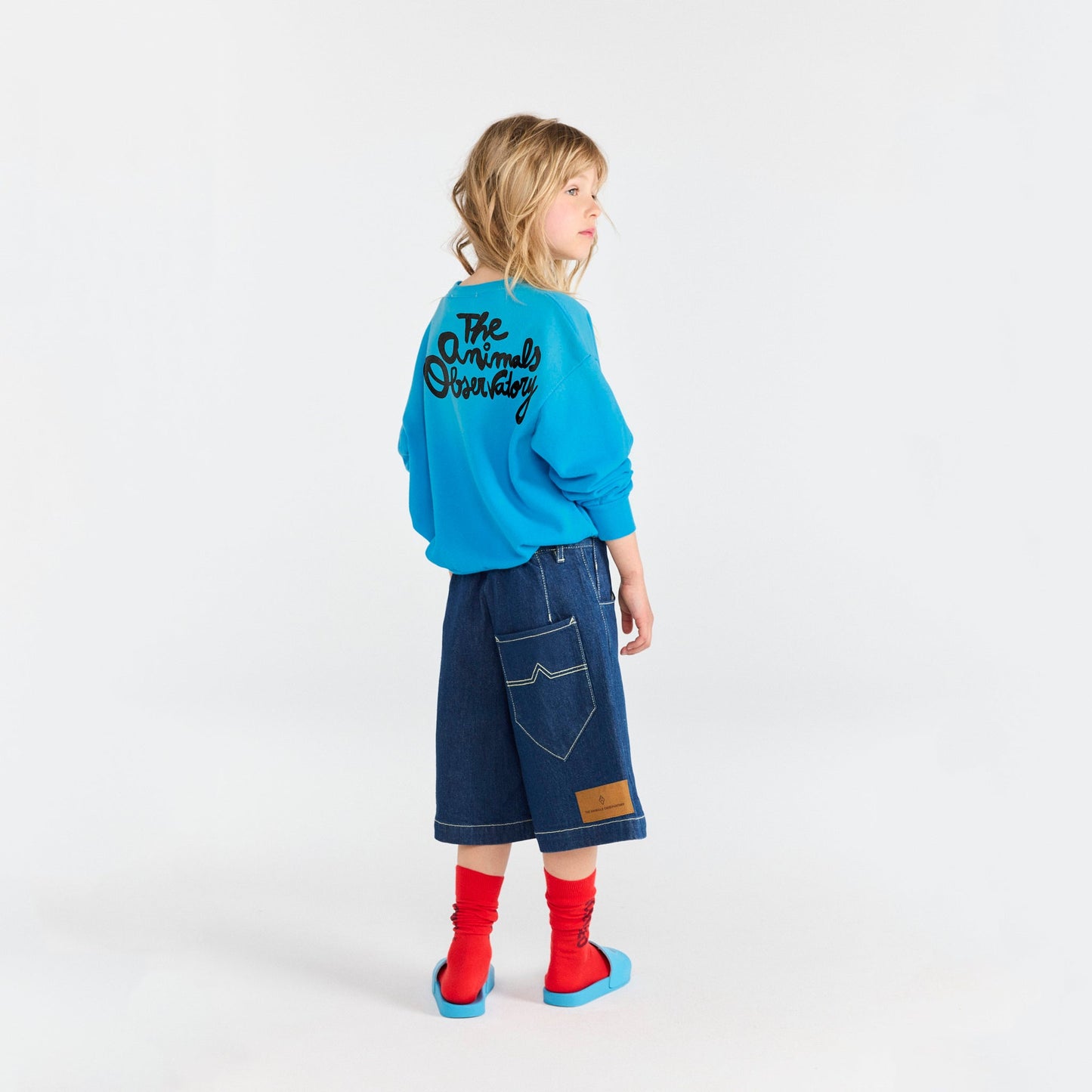 儿童蓝色牛仔短裤