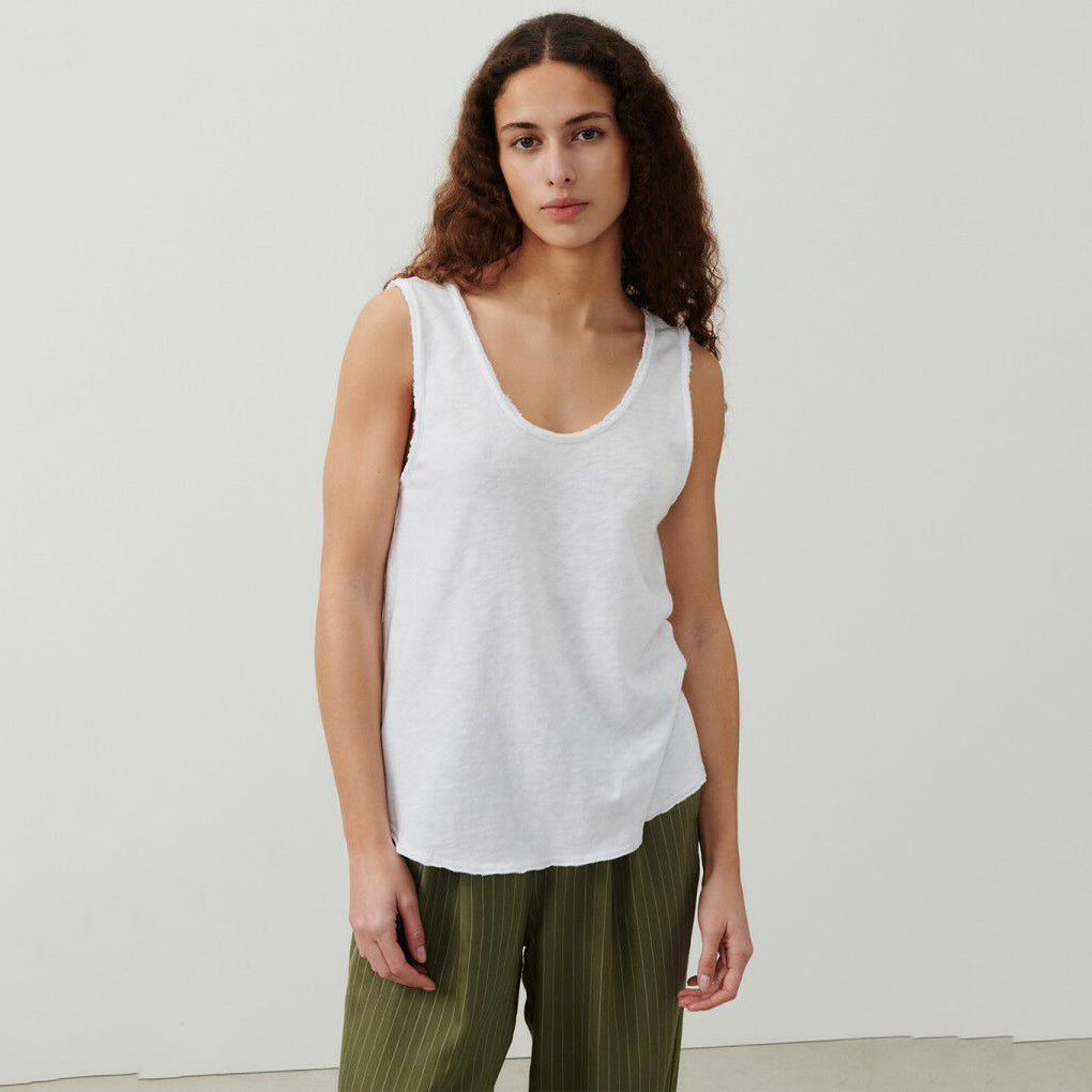 女士白色棉背心