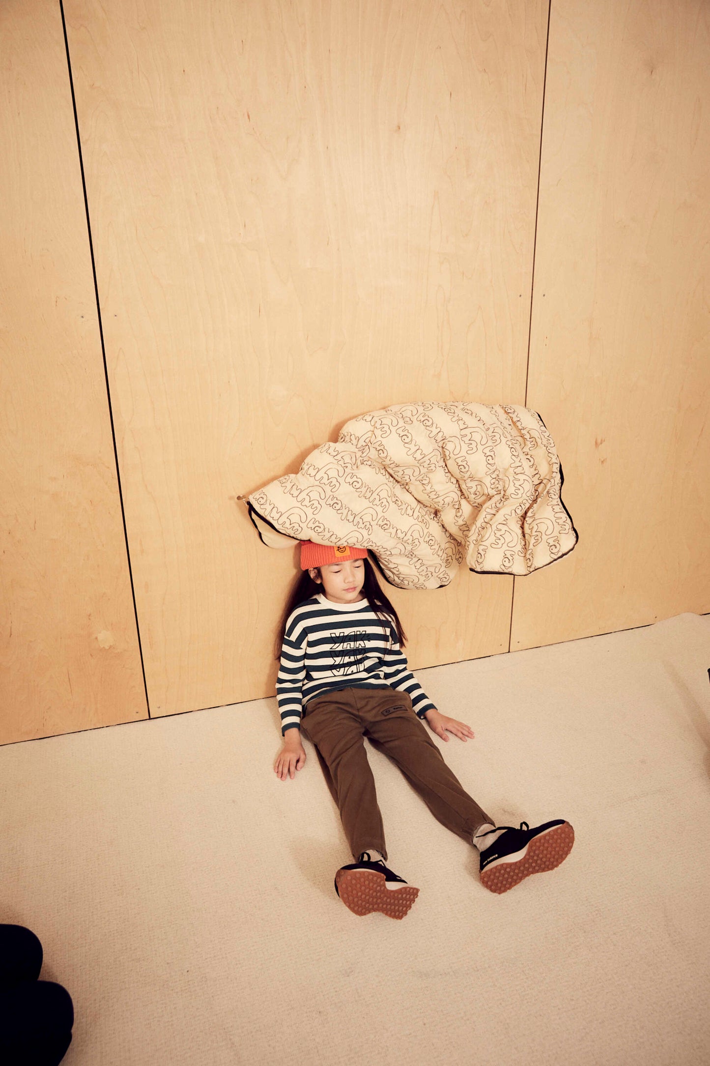 儿童绿色条纹棉T恤