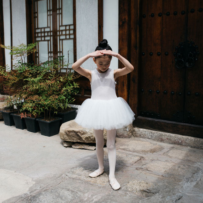 女童米色芭蕾舞连体衣