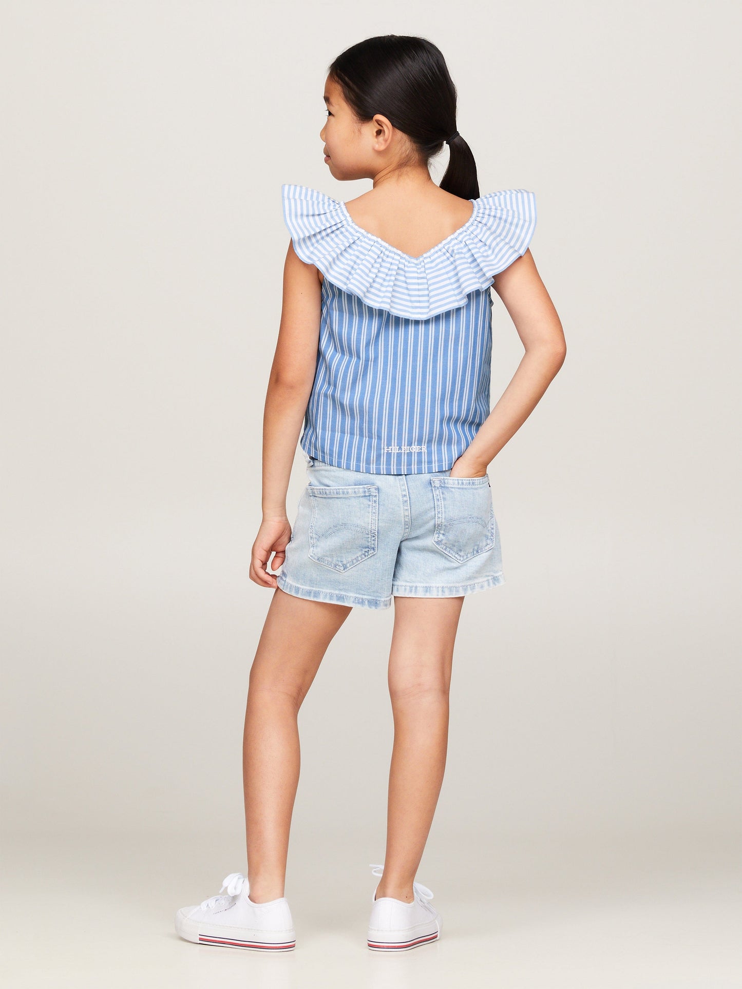 Tommy Hilfiger 女童混合条纹褶边衬衫（蓝色）