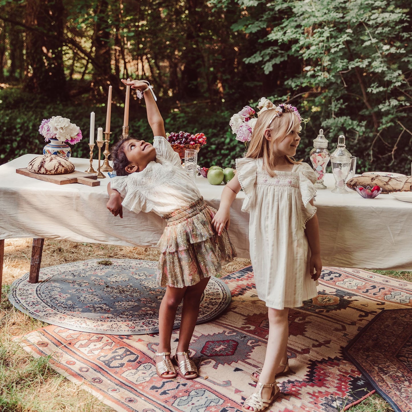 女童奶油白荷叶袖棉上衣