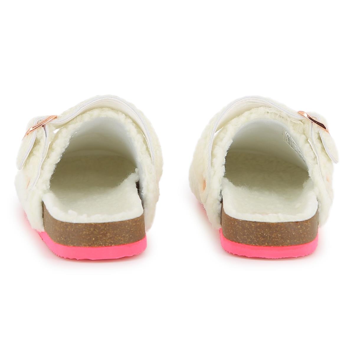 CHAUSSONS