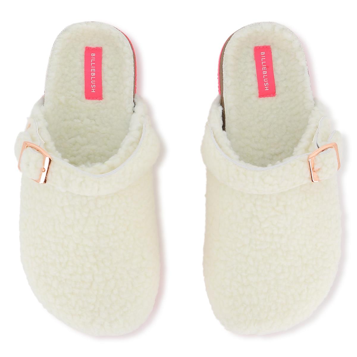 CHAUSSONS