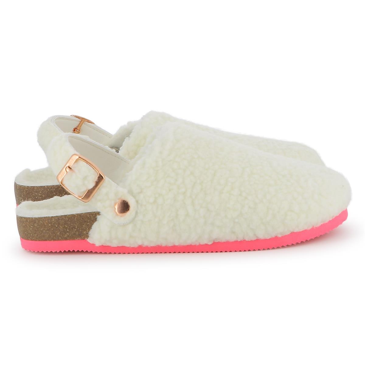 CHAUSSONS