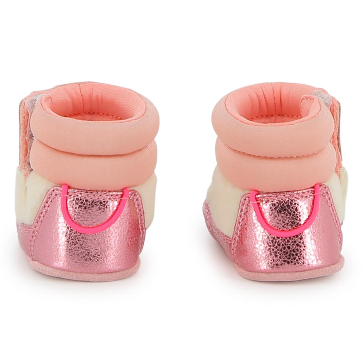 MOONBOOTS