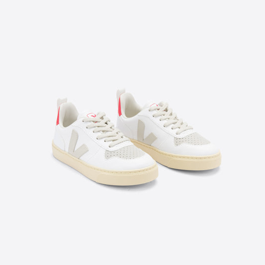 儿童白色"V-10 LACES"板鞋