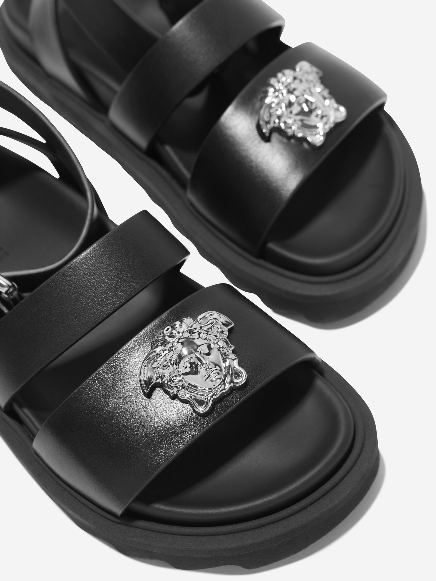 Versace 儿童皮革美杜莎徽标凉鞋（黑色）