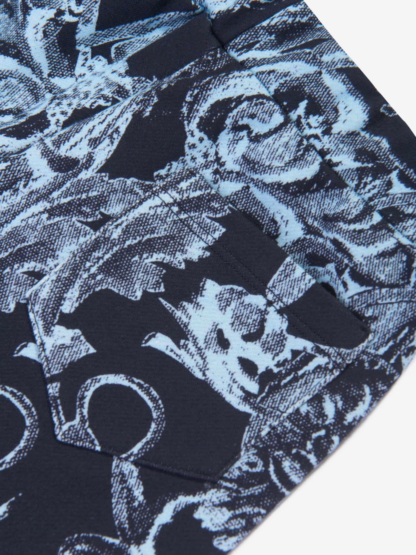 Versace Boys Barocco 印花短裤（海军蓝）