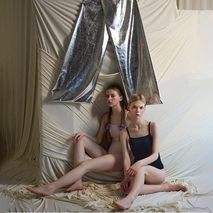 女士黑色专业泳衣