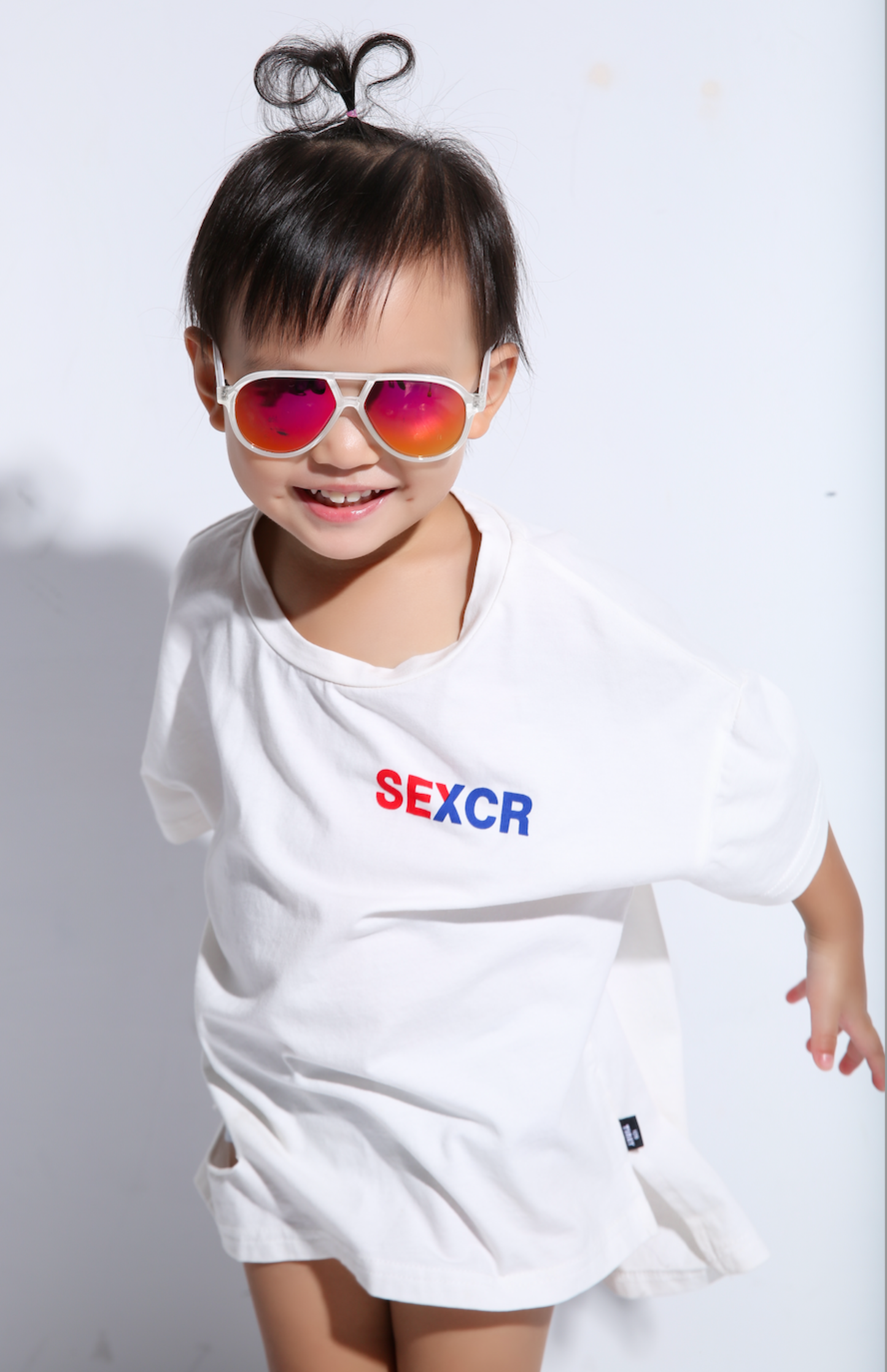 'Rocky'水晶白太阳镜