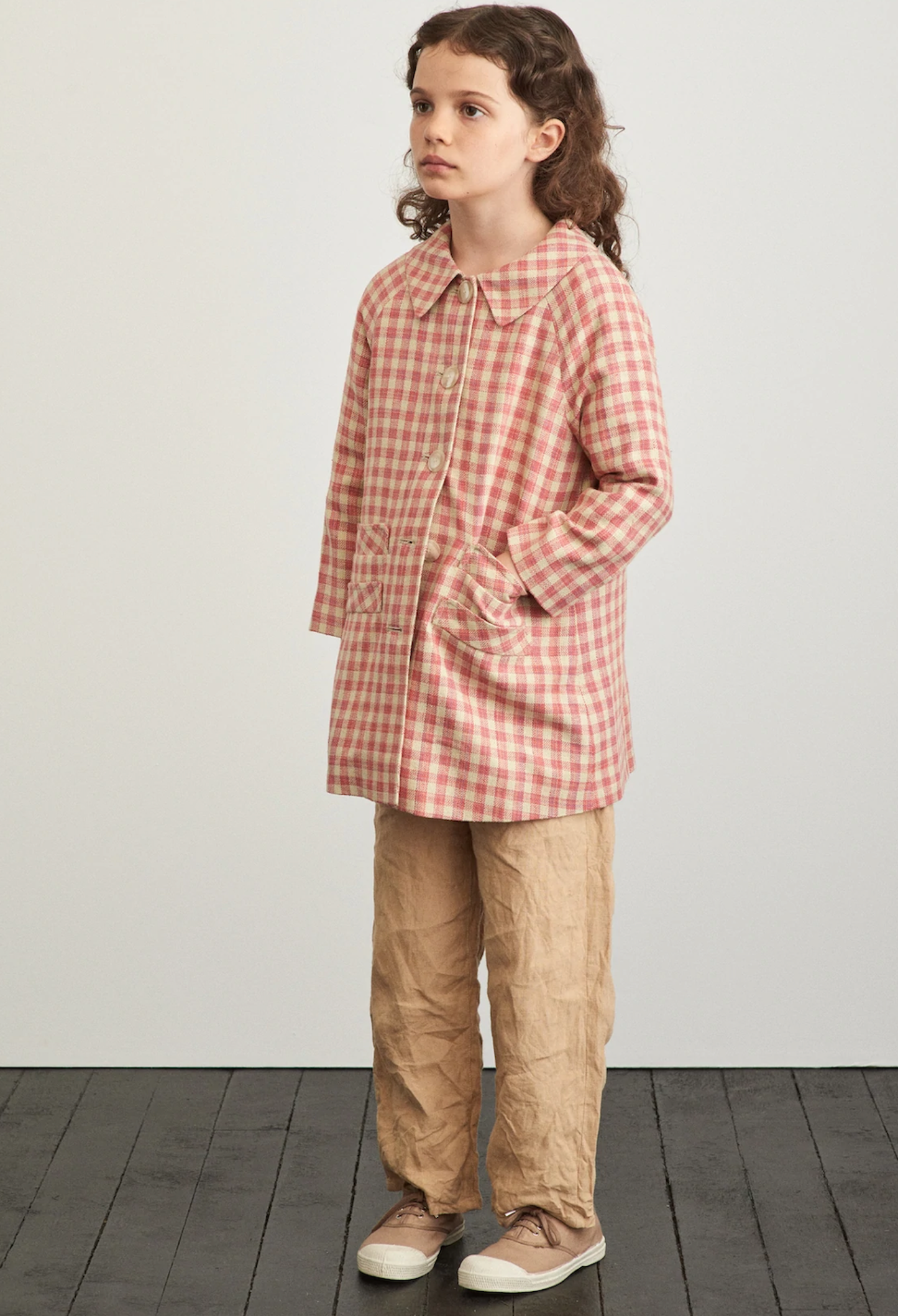 女童粉色格子外套