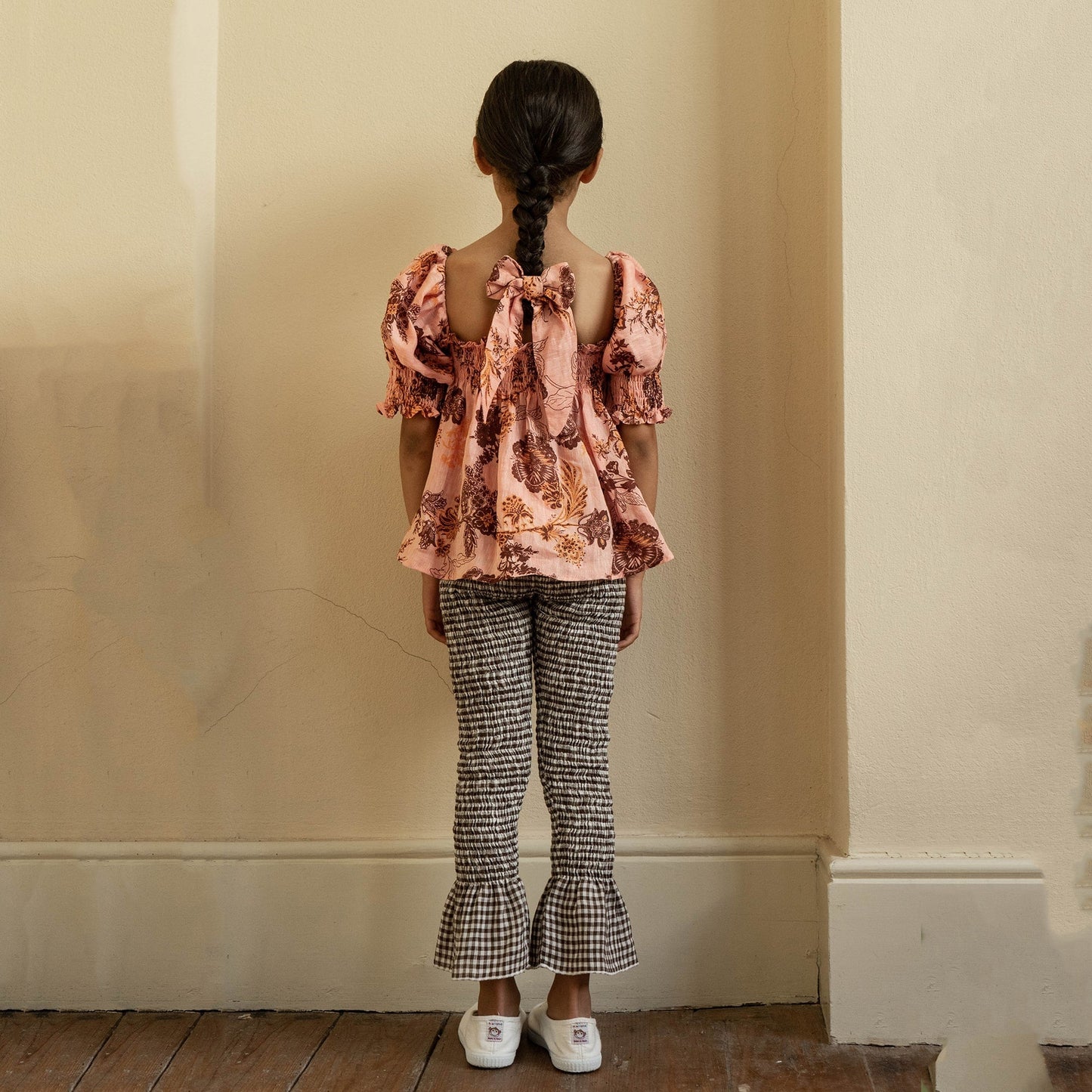 女童黑色格子打底裤