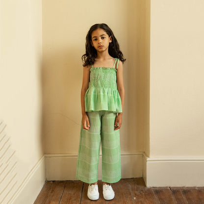女童绿色格子棉吊带上衣