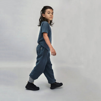 儿童蓝灰色棉长裤