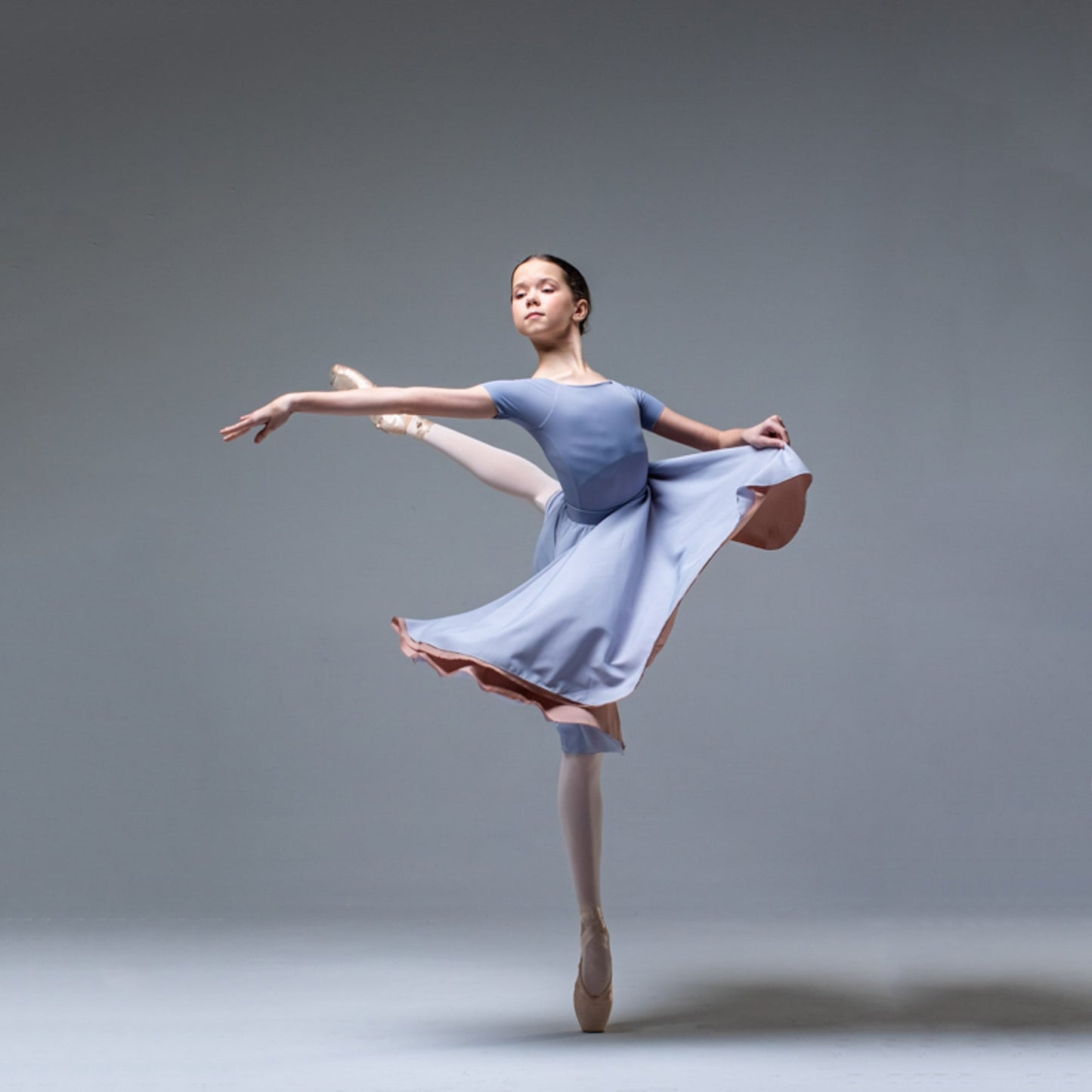 女童灰色芭蕾舞连体衣