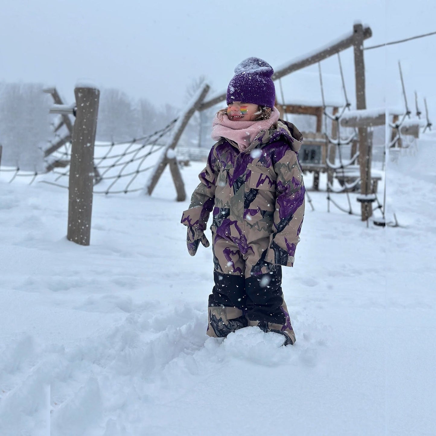 儿童彩色连体滑雪服