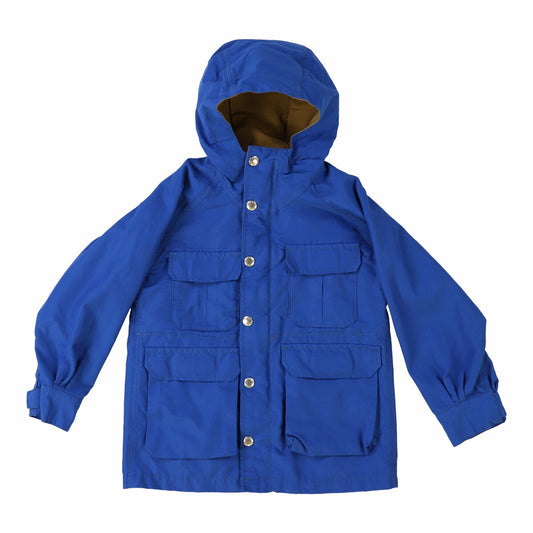 儿童蓝色外套