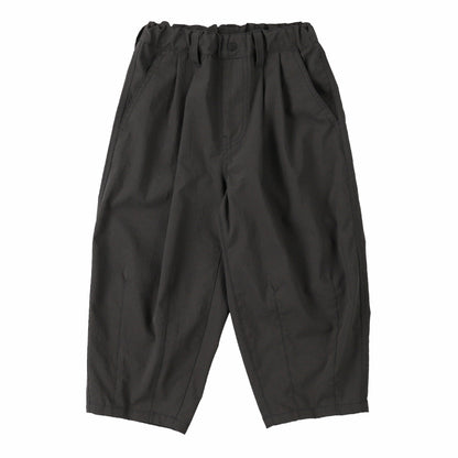 儿童深灰色长裤