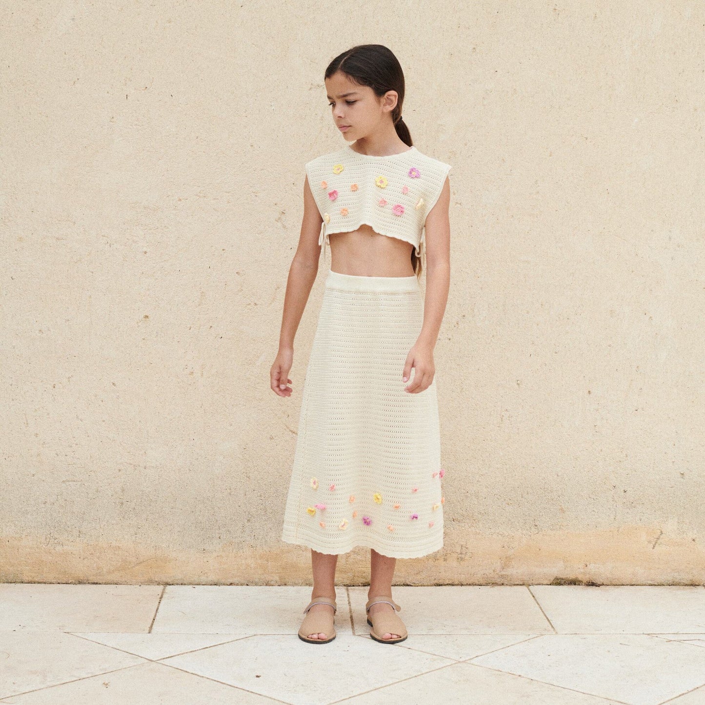 女童米白色针织短裙