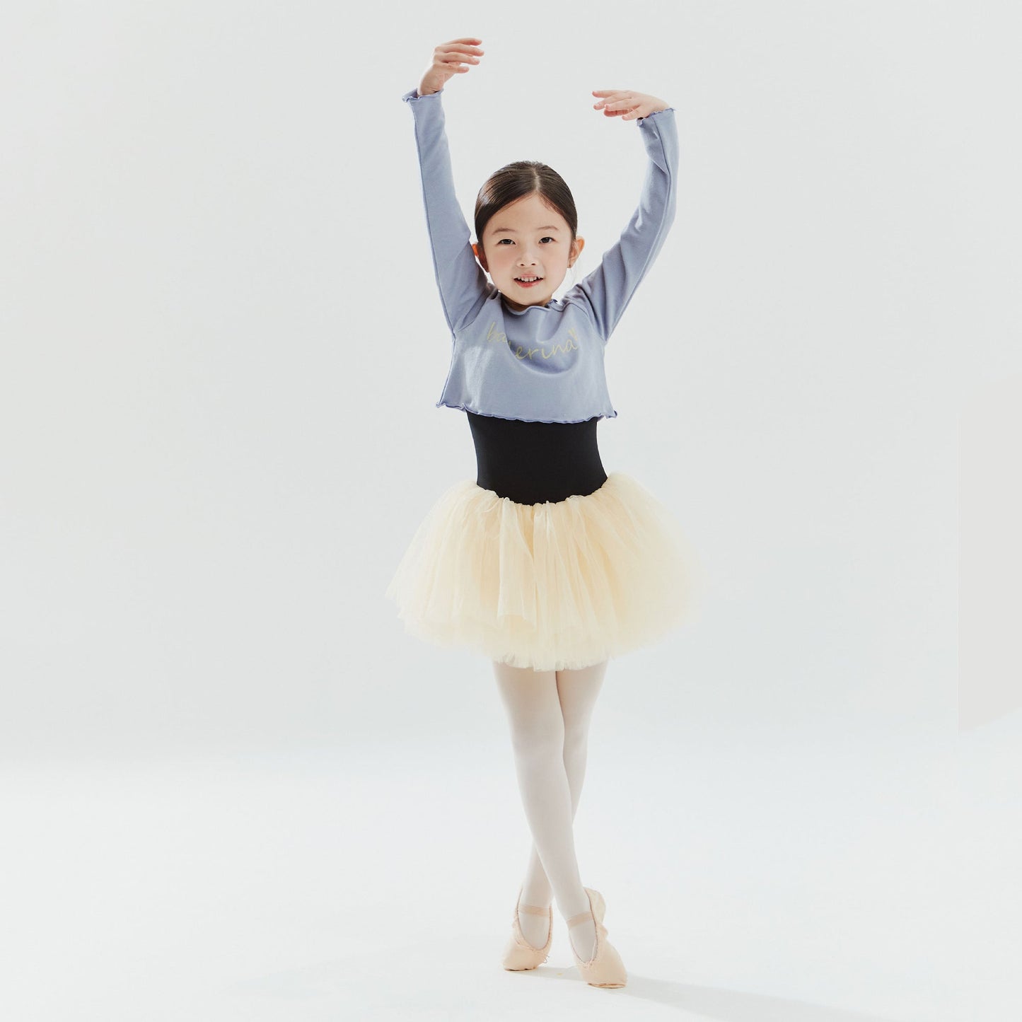 女童蓝色芭蕾舞短款T恤