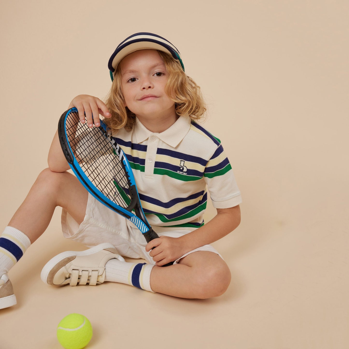 男童白色太阳帽