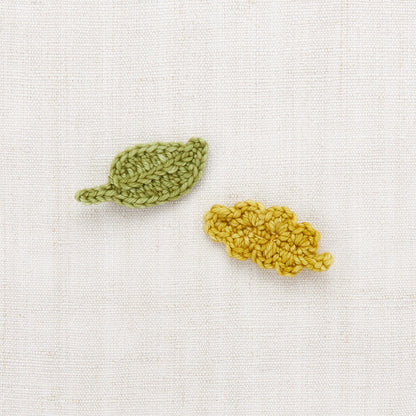 女童绿色树叶发夹