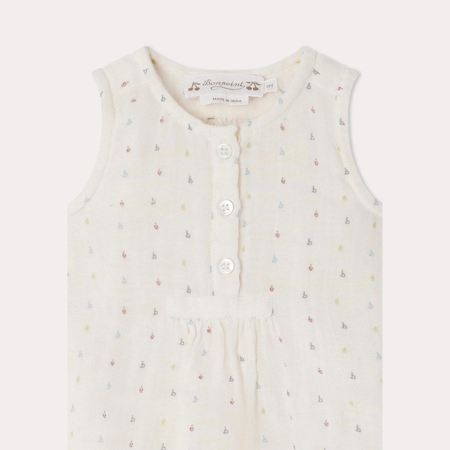 婴儿象牙白棉连体衣