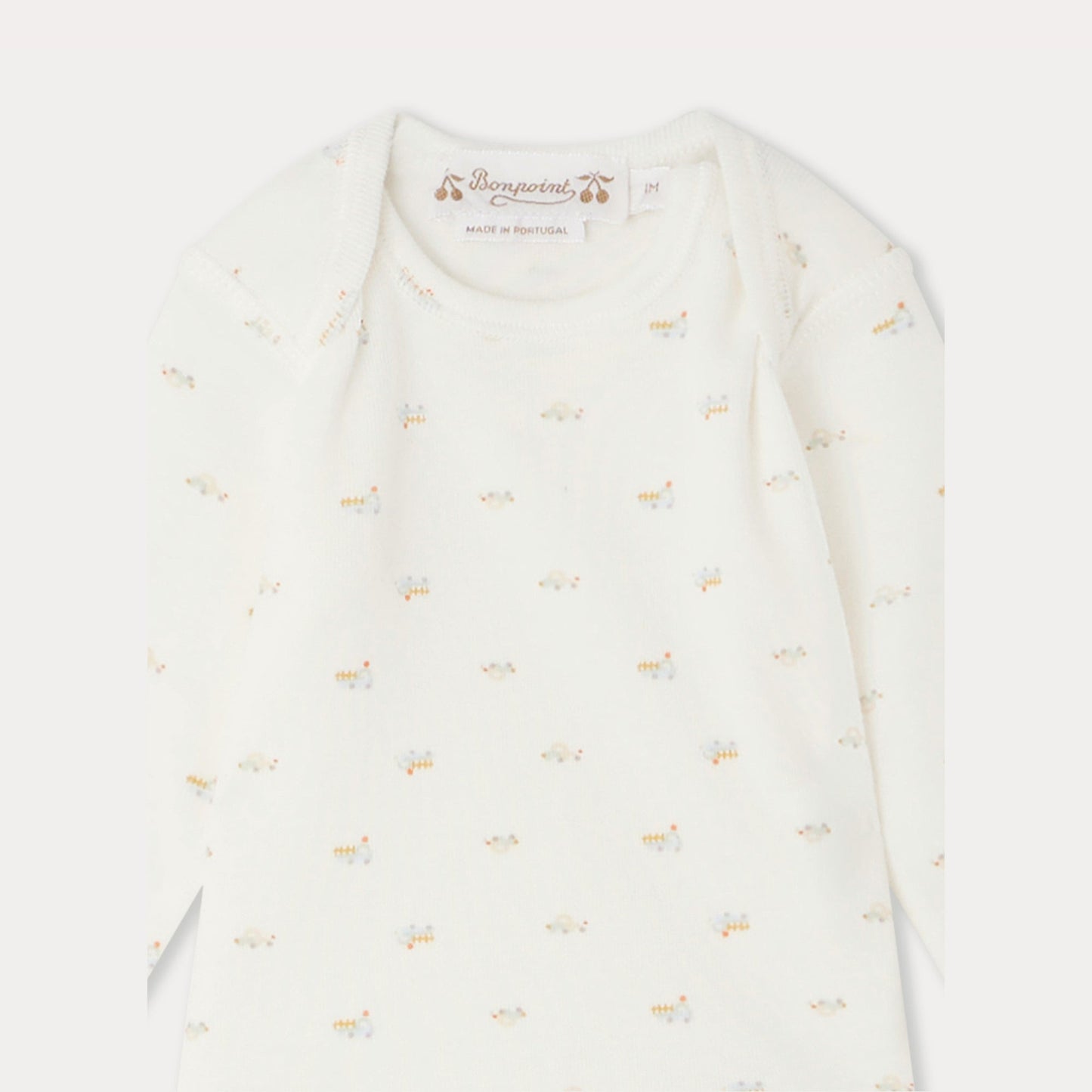 婴儿白色印花棉套装