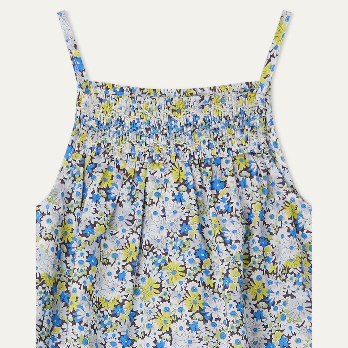 女婴蓝色碎花背带裤