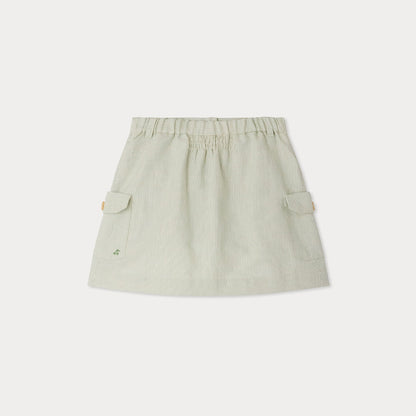 女童浅绿色条纹短裙