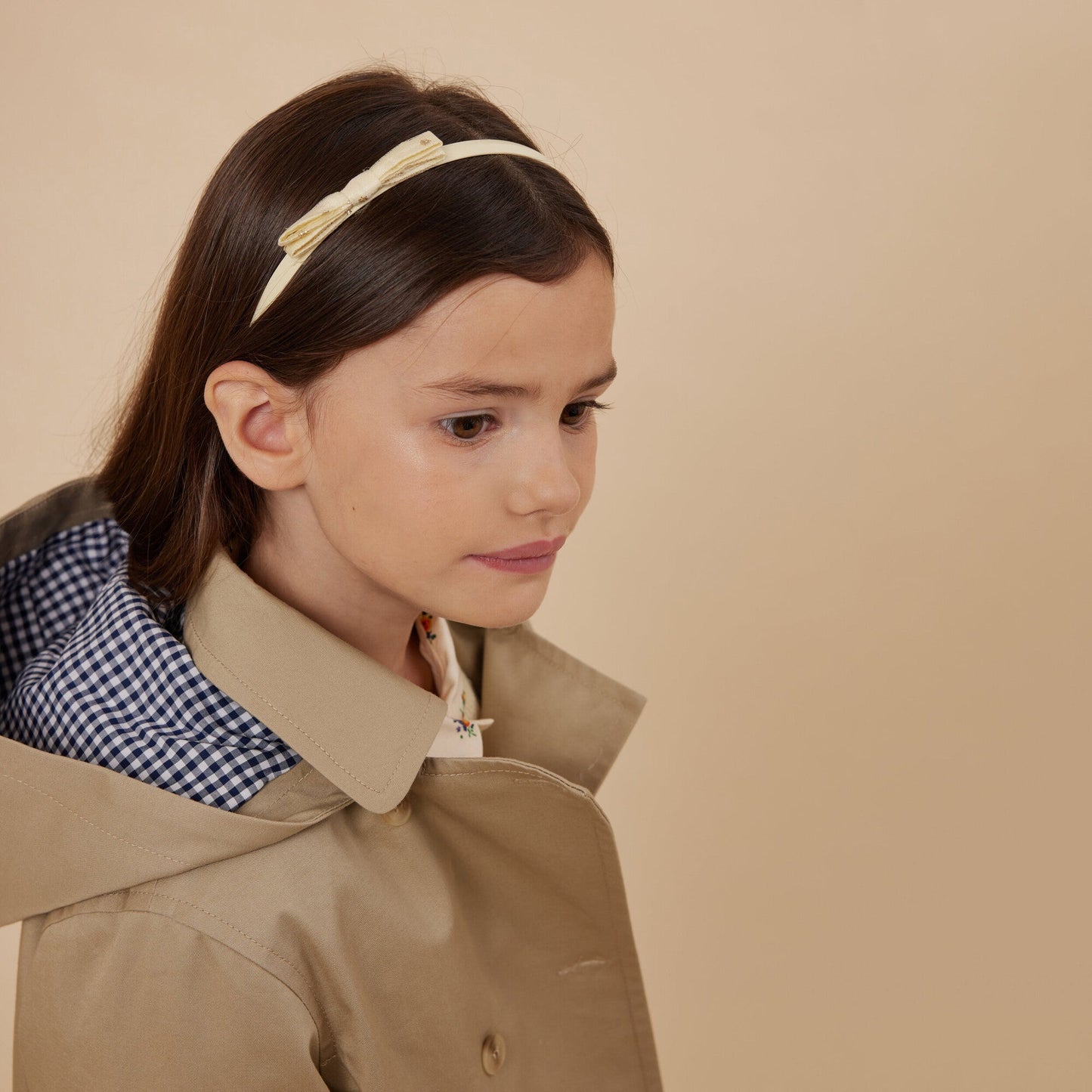 女童浅黄色蝴蝶结发箍