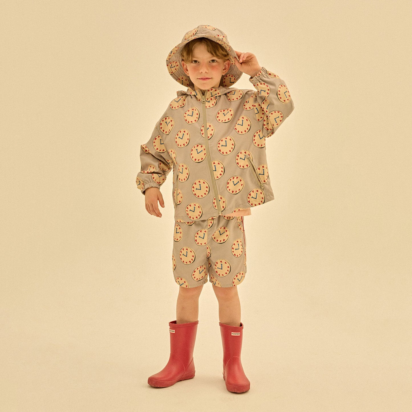 儿童灰色印花短裤