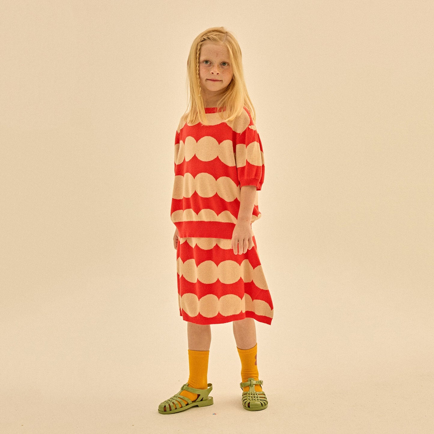 女童红色圆点针织T恤