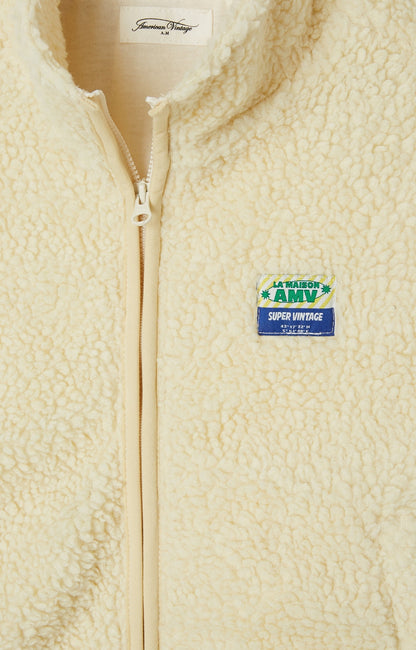 儿童象牙白羊羔绒马甲