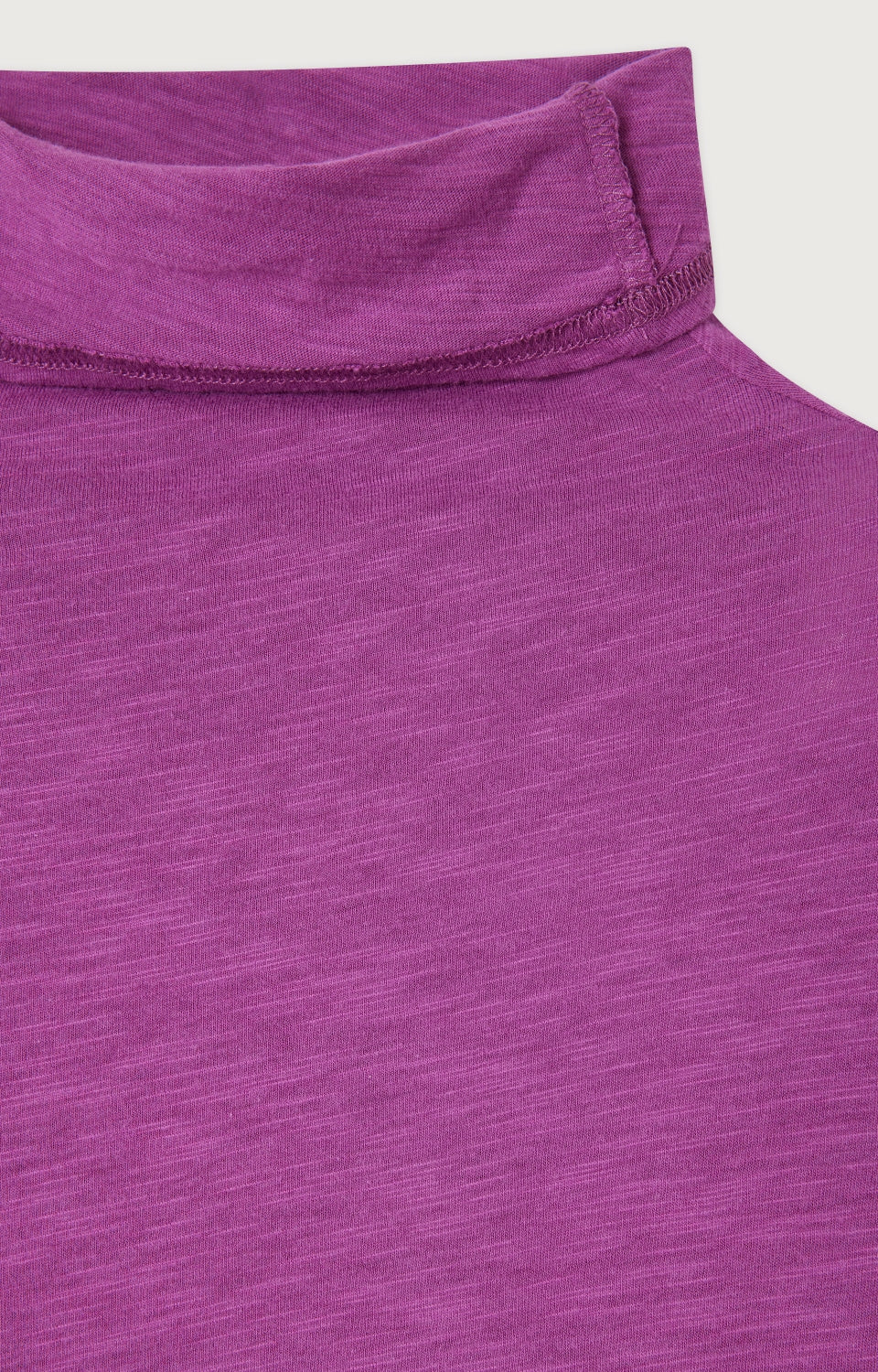 女士宽松高领T恤