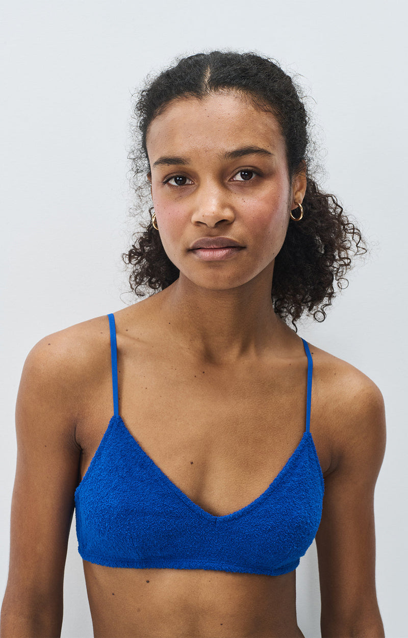 SOUTIEN GORGE FINES BRETELLES
