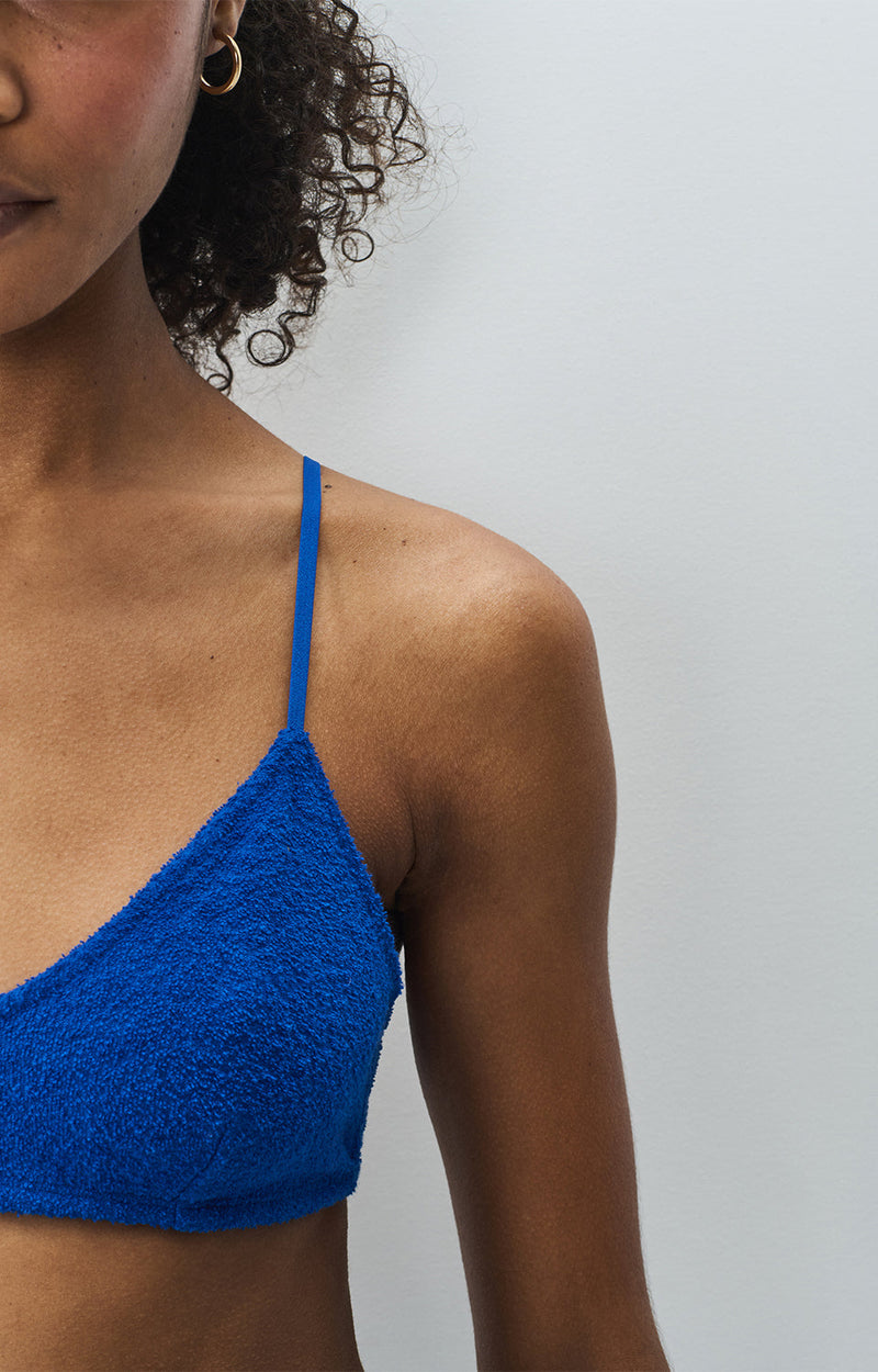 SOUTIEN GORGE FINES BRETELLES