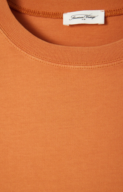 女士直筒圆领T恤