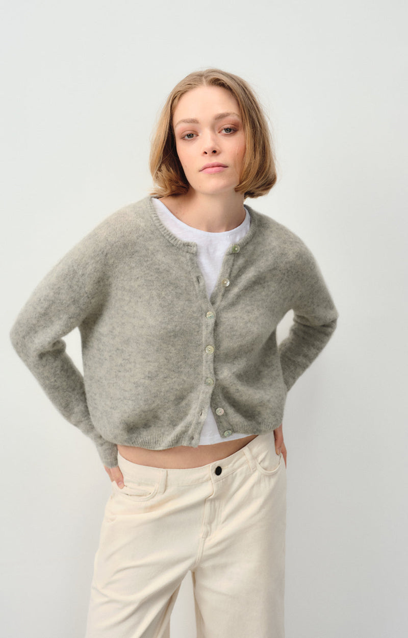 GILET COURT BOULE ML COL ROND BOUTONNE