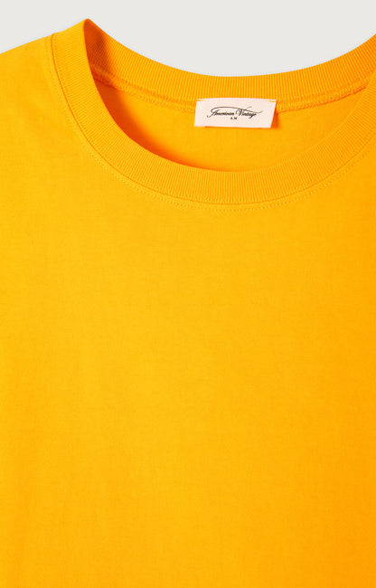 女士直筒圆领T恤