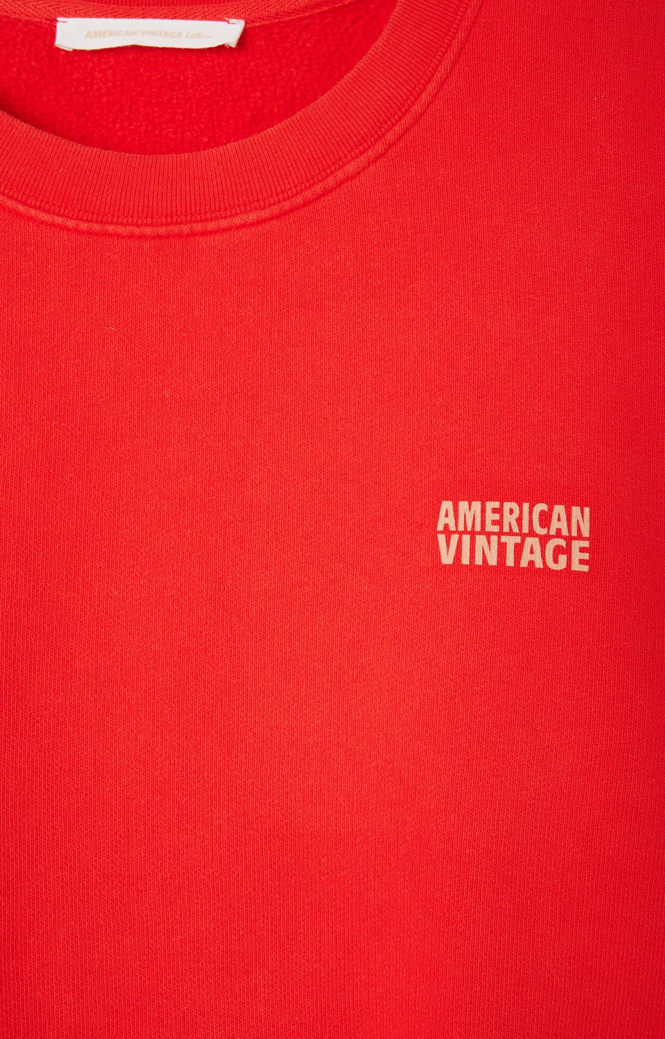 女士圆领短款卫衣