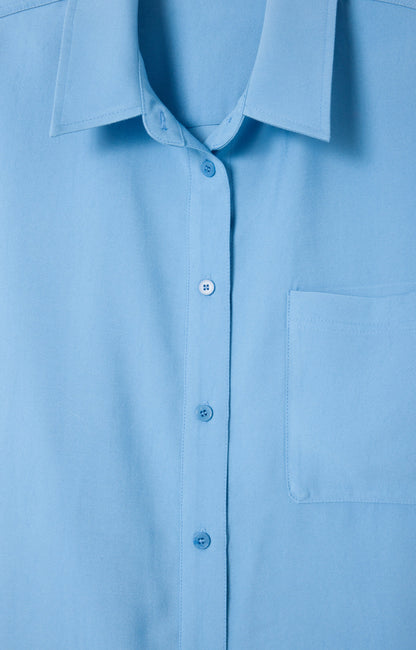 女士宽松纽扣领衬衫