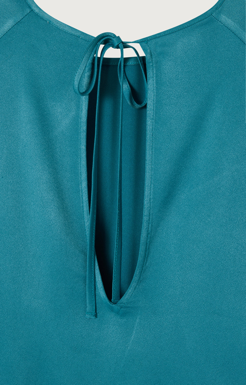 ROBE COURTE AMPLE ML COL ROND