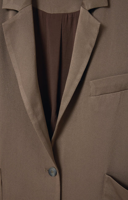 女士中长款西装外套纽扣领西装外套