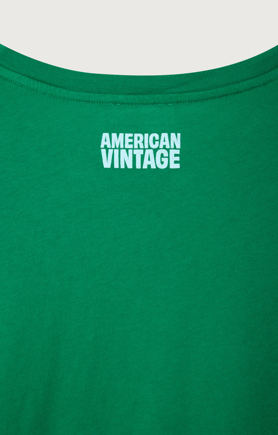 女士直筒圆领T恤