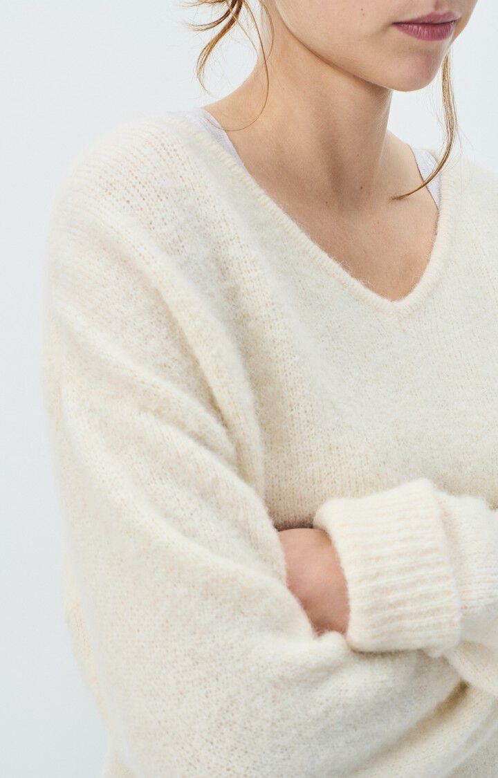 女士直筒V领毛衣