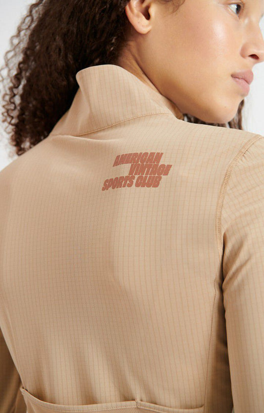 VESTE