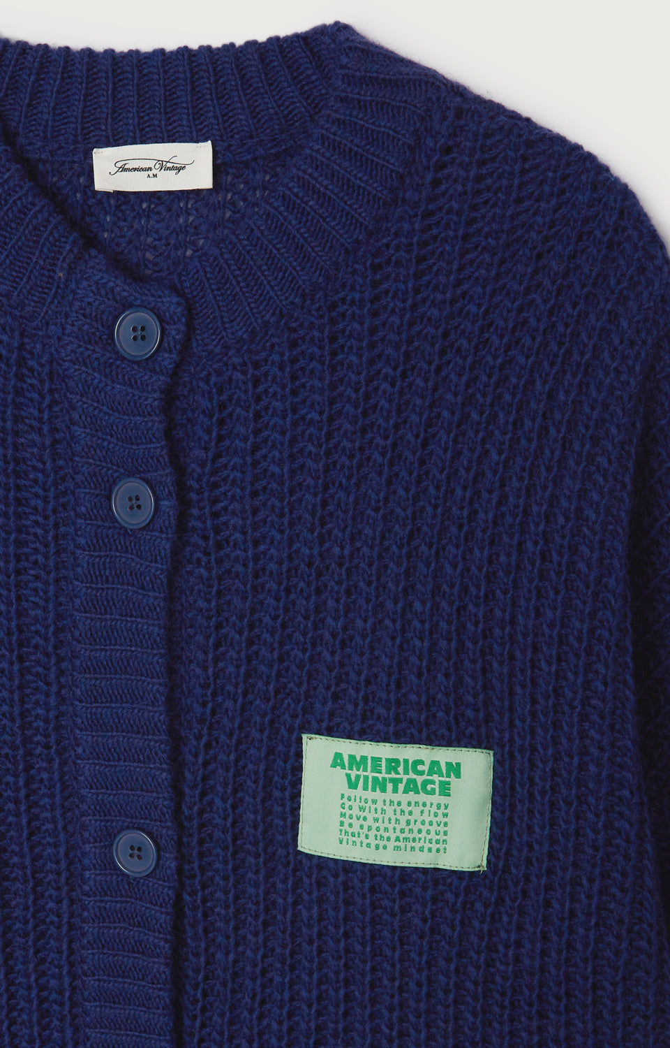 GILET MI-LONG BOULE ML COL ROND BOUTONNE