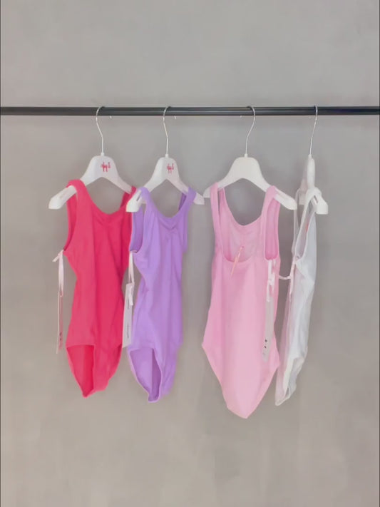 女童粉色芭蕾舞练功服